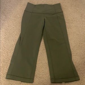 Lululemon cropped legging